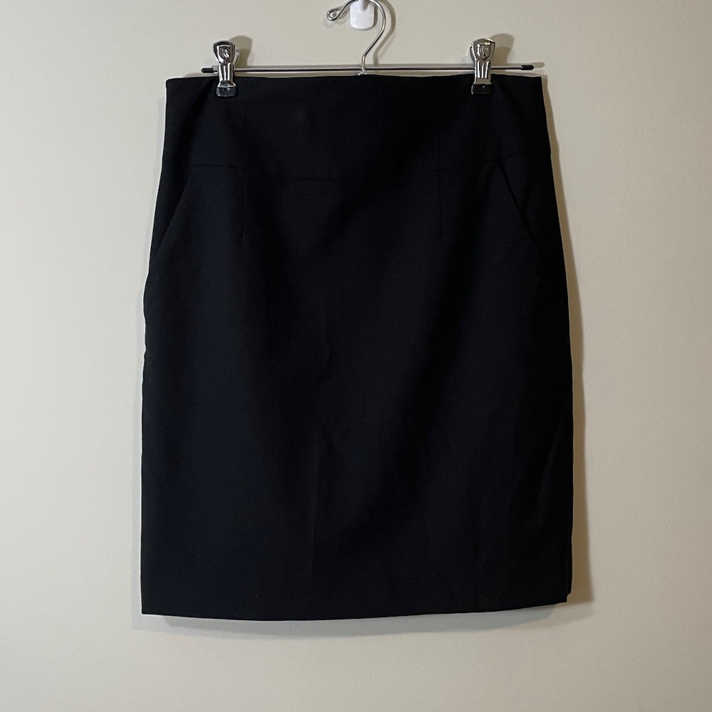 Banana Republic Black Pencil Skirt - Back Zip 2P